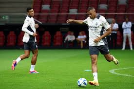 阶段的表现 阶段的表现